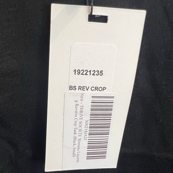THRIVE SOCIETE Womens Layering Reverse Crop Tank (Black, Small) - Picture 4 of 5